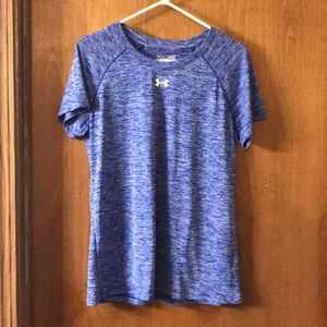 Under Armour T-shirt